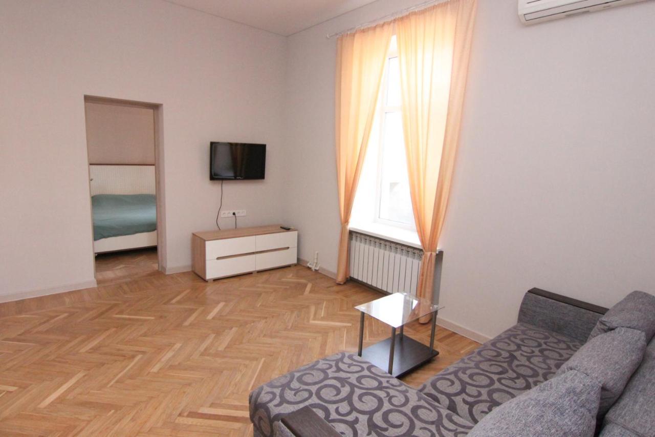 Apart-Hotel On Preobrajenskaya 24 オデッサ エクステリア 写真