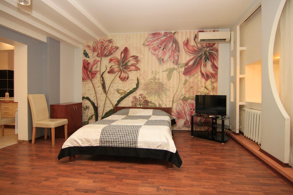Apart-Hotel On Preobrajenskaya 24 オデッサ エクステリア 写真