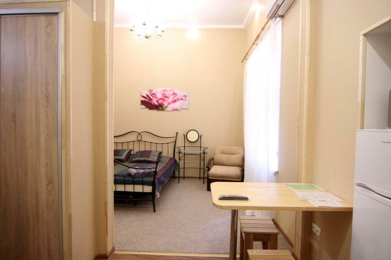 Apart-Hotel On Preobrajenskaya 24 オデッサ エクステリア 写真